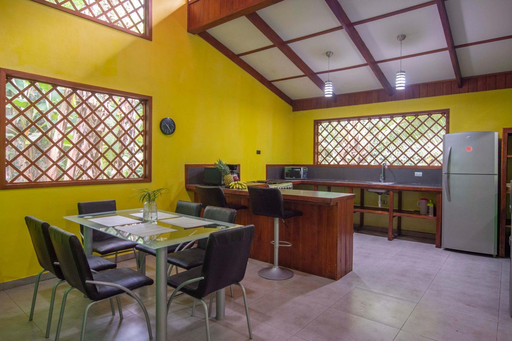 Hotel Casa Merlin Puerto Viejo de Talamanca Exteriér fotografie