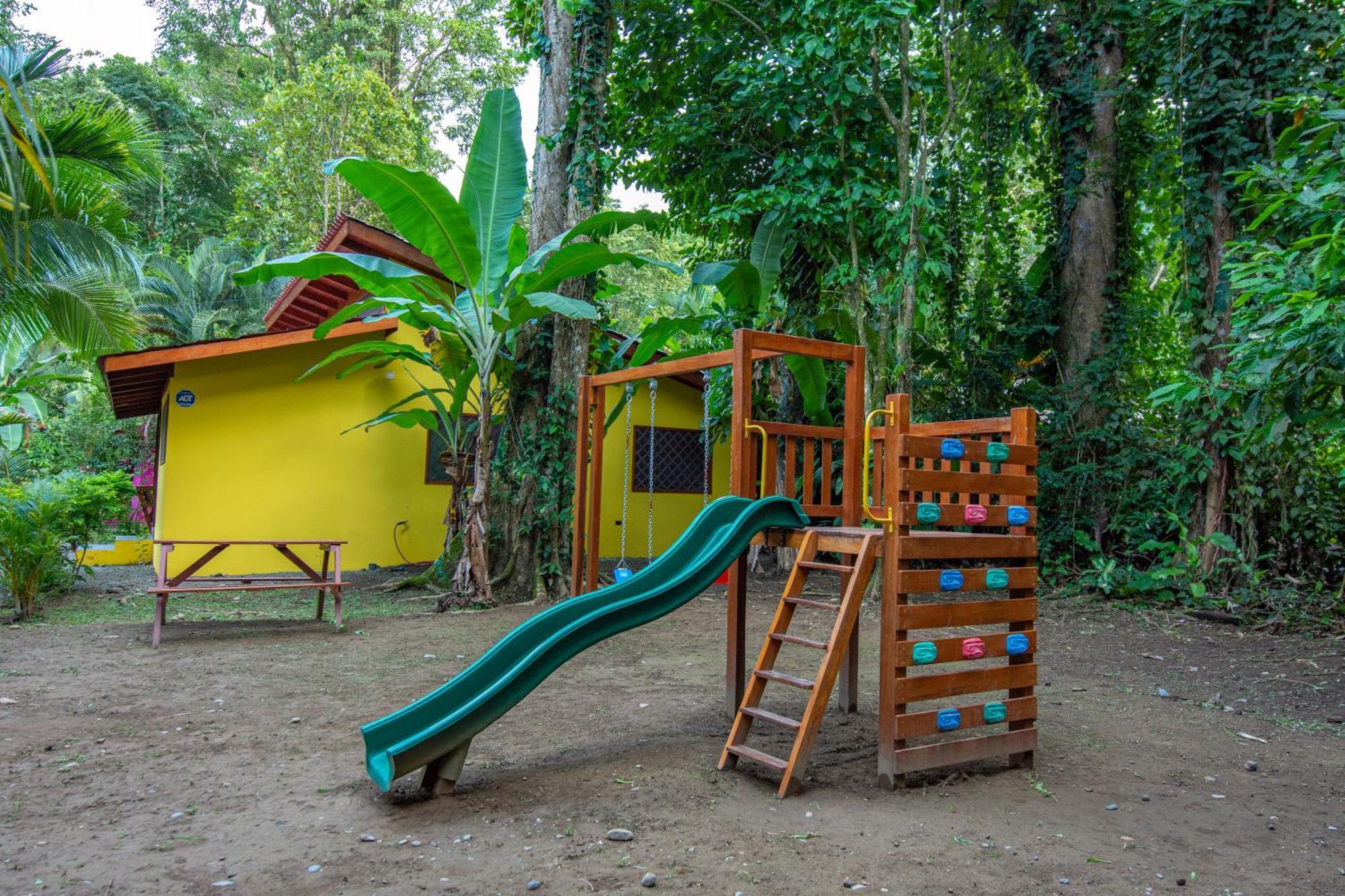 Hotel Casa Merlin Puerto Viejo de Talamanca Exteriér fotografie